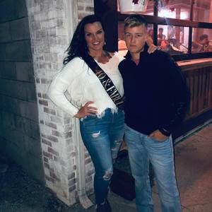 Meet your Posher, Joe